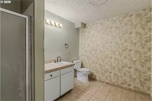 135 SW 85th Ave, Portland, OR 97225 - Photo 30