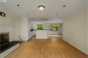 135 SW 85th Ave, Portland, OR 97225 - Photo 14