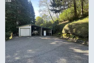 16735 Thompson Rd, Brookings, OR 97415 - Photo 18