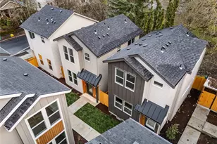 8332 N Bank St, Portland, OR 97203 - Photo 1