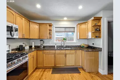 150 S Sheridan St, Mount Angel, OR 97362 - Photo 18