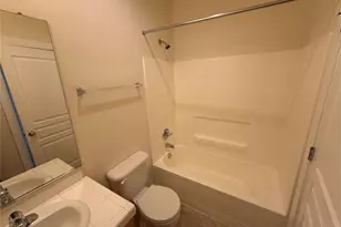 8329 SW 24th Ave, Portland, OR 97219 - Photo 32