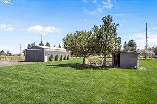 61885 Ward Rd, Bend, OR 97702 - Photo 40