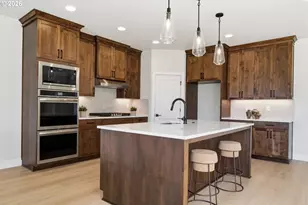 16153 Barlow Trl Ln, Oregon City, OR 97045 - Photo 6