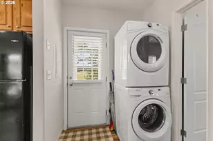 1699 27th St, Florence, OR 97439 - Photo 12
