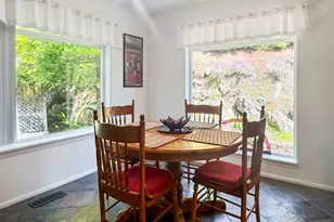 1939 Fairhill Dr, Roseburg, OR 97471 - Photo 6