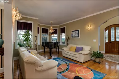 60750 Robinette Rd, Saint Helens, OR 97051 - Photo 8