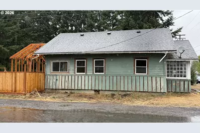 88144 4th St, Veneta, OR 97487 - Photo 2