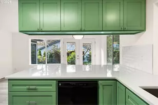 19135 Red Wing Ct, Lake Oswego, OR 97035 - Photo 18