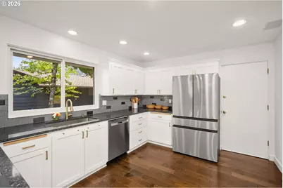 4480 NW Malhuer Ave, Portland, OR 97229 - Photo 10