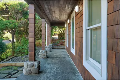 1880 Pacific St, Cannon Beach, OR 97110 - Photo 10