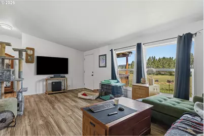 6107 Nonpareil Rd, Sutherlin, OR 97479 - Photo 4