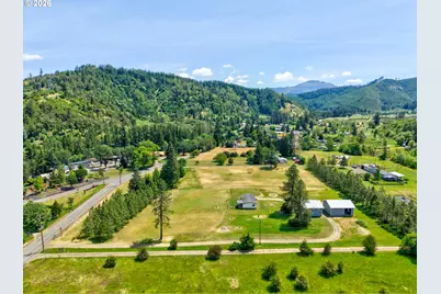 6107 Nonpareil Rd, Sutherlin, OR 97479 - Photo 36