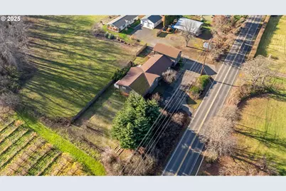 4201 Barrett Dr, Hood River, OR 97031 - Photo 38