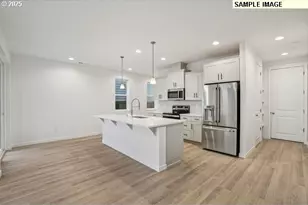 1404 NE 181st Ave, Vancouver, WA 98684 - Photo 4