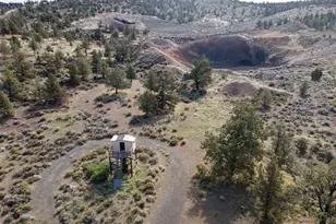 6446 NW Lynch Ln, Redmond, OR 97756 - Photo 4