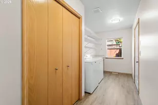 859 SW 24th St, Troutdale, OR 97060 - Photo 18