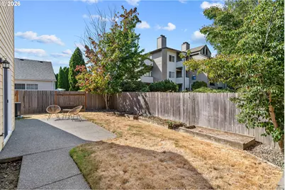 859 SW 24th St, Troutdale, OR 97060 - Photo 22