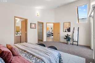 859 SW 24th St, Troutdale, OR 97060 - Photo 12