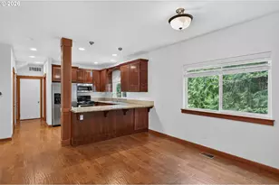 69468 E Rolling Green Ct, Welches, OR 97067 - Photo 8