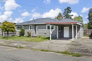818 S 1st St, Cottage Grove, OR 97424 - Photo 1