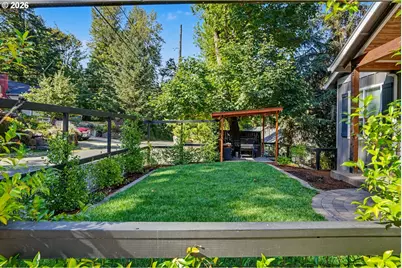 734 Cascade Dr NW, Salem, OR 97304 - Photo 46