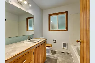 770 E Hollister St, Stayton, OR 97383 - Photo 18