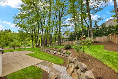 12395 SW Clara Ln, Lake Oswego, OR 97035 - Photo 28