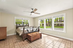 12395 SW Clara Ln, Lake Oswego, OR 97035 - Photo 20