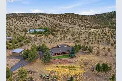11744 SW Red Cloud Rd, Powell Butte, OR 97753 - Photo 46