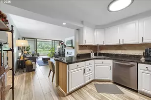 790 SE Webber St, Portland, OR 97202 - Photo 16