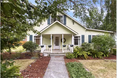 1241 Division St, Oregon City, OR 97045 - Photo 2