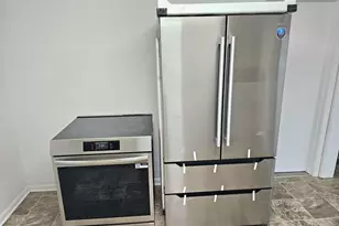 365 Bryan St, Woodburn, OR 97071 - Photo 18