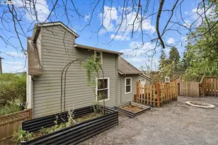 10505 NW 2nd St, Portland, OR 97231 - Photo 6