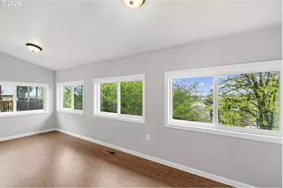 10505 NW 2nd St, Portland, OR 97231 - Photo 18