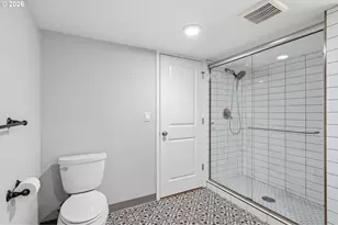 10505 NW 2nd St, Portland, OR 97231 - Photo 32