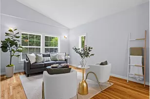 8830 SW Maple Ct, Portland, OR 97223 - Photo 8