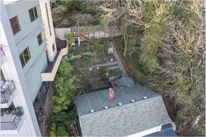 2604 SW Buckingham Ave, Portland, OR 97201 - Photo 30