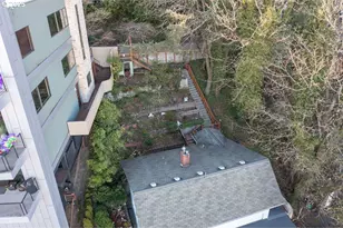 2604 SW Buckingham Ave, Portland, OR 97201 - Photo 30