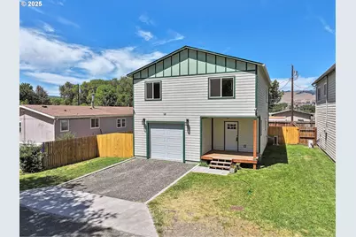 911 Poplar Dr, Dallesport, WA 98617 - Photo 1