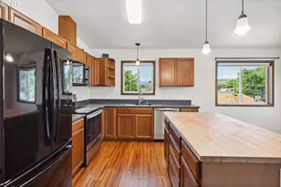 911 Poplar Dr, Dallesport, WA 98617 - Photo 18