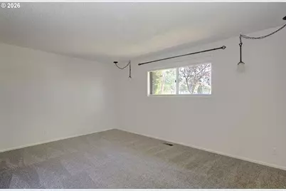 8011 SE Thiessen Rd, Milwaukie, OR 97267 - Photo 18