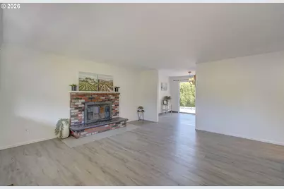 8011 SE Thiessen Rd, Milwaukie, OR 97267 - Photo 4