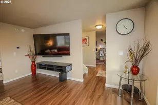 1734 NE Shale Ct, Roseburg, OR 97470 - Photo 12