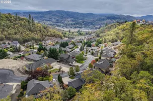 1734 NE Shale Ct, Roseburg, OR 97470 - Photo 46