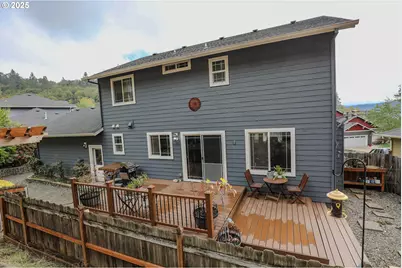 1734 NE Shale Ct, Roseburg, OR 97470 - Photo 36