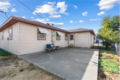 1221 7th St, Umatilla, OR 97882 - Photo 14