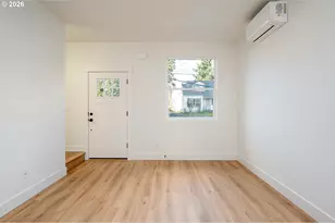 12094 SE Market St, Portland, OR 97216 - Photo 2
