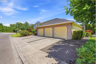 2610 NW Ogden Ct, Camas, WA 98607 - Photo 2