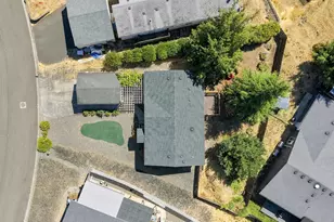 290 Adams Loop, Roseburg, OR 97471 - Photo 38